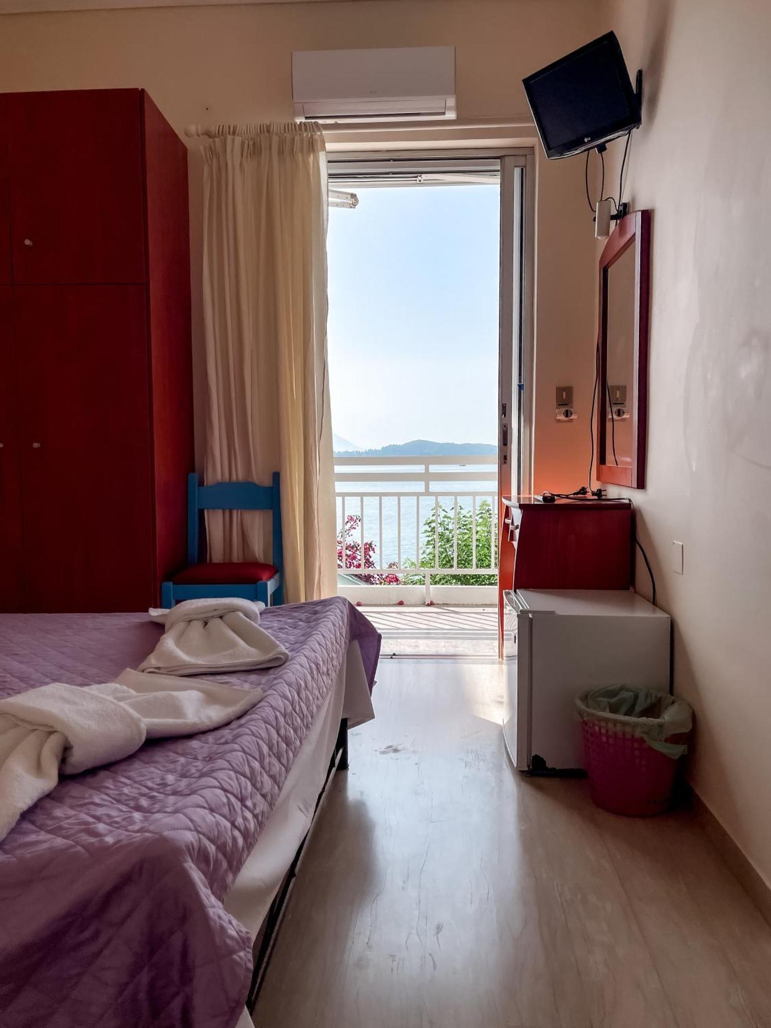 Avli Studios Nydri  Ruang foto